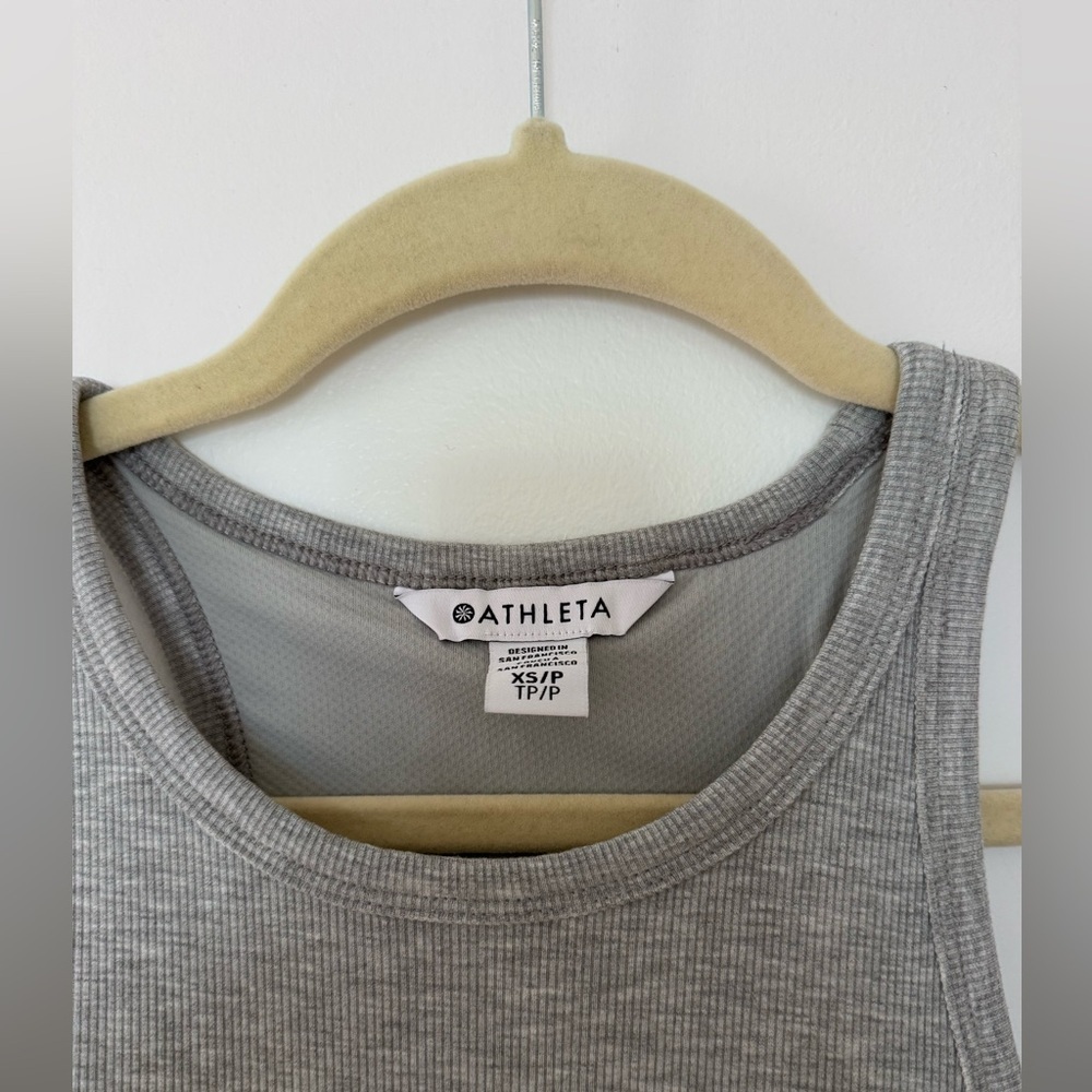 Athleta signature rib maxi dress in grey, size XS. Grey athletic dress - Picture 6 of 8
